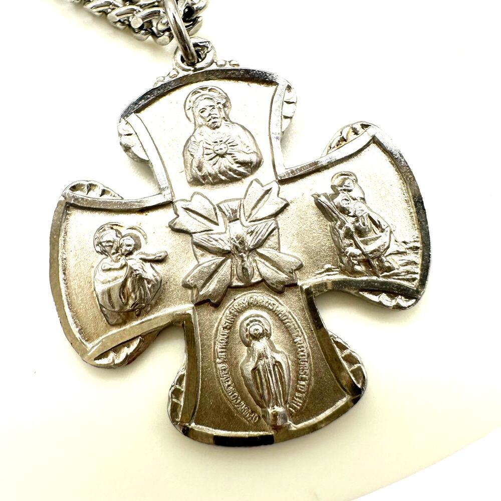 Chapel 1940s vintage sterling filled Catholic military medal pendant necklace